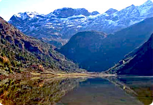 Dagala Thousand Lakes trekking- Bhutan dagala thousand lake trekking information