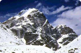 Lobuche West Peak Climbing